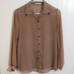 Long sleeve dressy shirt